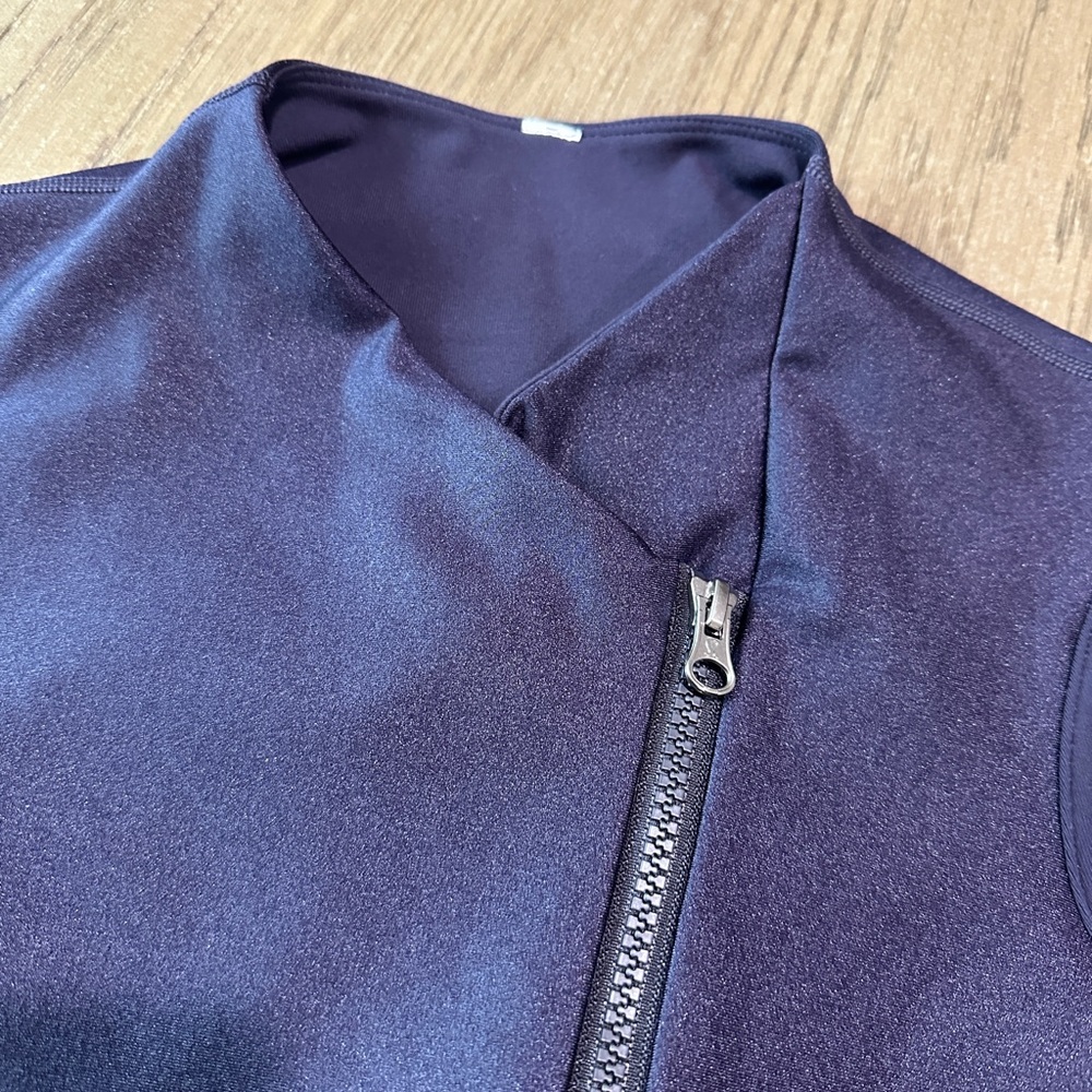 Lululemon Full Zip Jacket Women’s 6 Pearlescent Purple - Picture 5 of 12